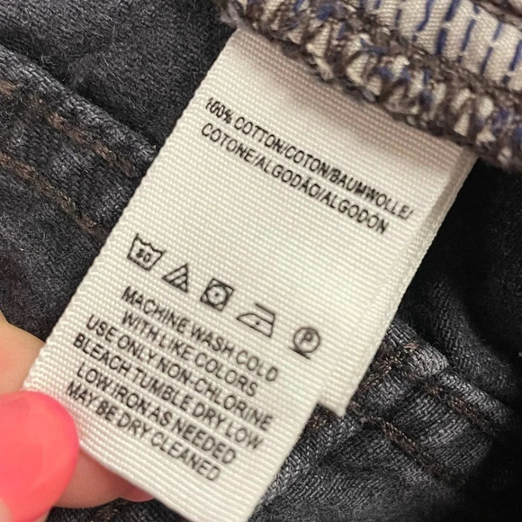 Free People Soft & Relaxed Cut Off Denim Shorts Black size 31 - Picture 5 of 8